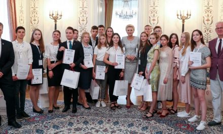 6 laureatów III Olimpiady Historii Polski na Ukrainie i Białorusi 2018/19 otrzymało indeksy na polskie uniwersytety