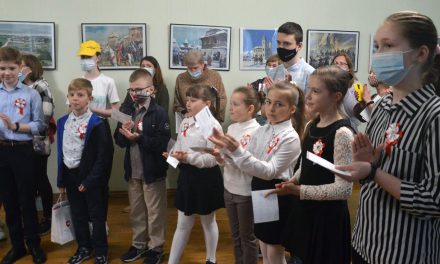 Wielkie święto w naszej szkole – wręczenie legitymacji ucznia Szkoły Wiedzy o Polsce