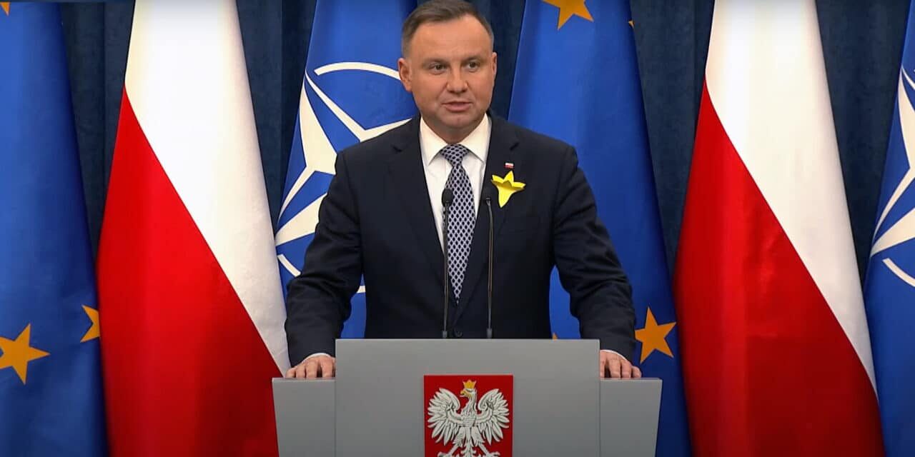 Rosyjska agresja na Ukrainę. Prezydent RP wziął udział w konsultacjach sojuszniczych z przywódcami państw NATO i UE