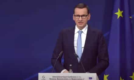 Premier Mateusz Morawiecki: Odbudowa Ukrainy musi oznaczać transformację