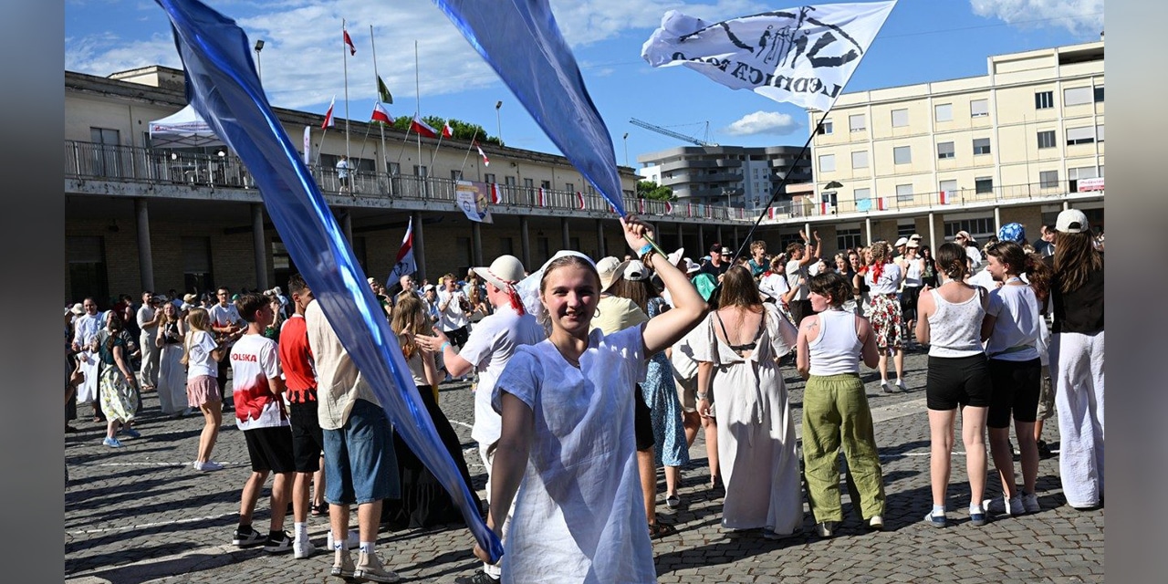 Casa Polonia – strzał w dziesiątkę podczas Jubileuszu Młodych