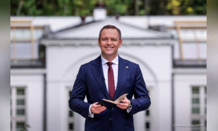 Narodowe Czytanie 2025: Kochanowski łączy pokolenia